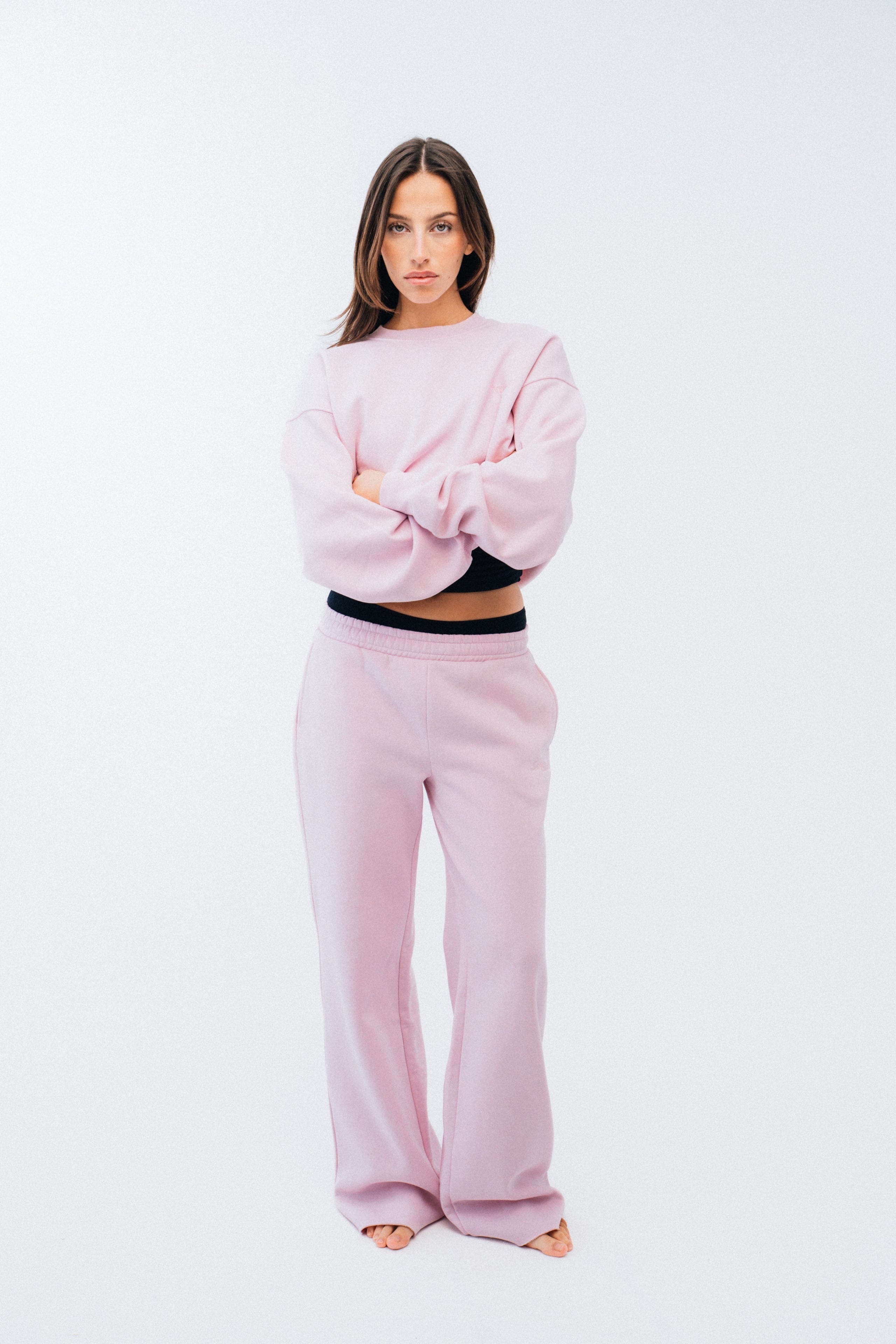 Studio Essential Crewneck - Baby pink