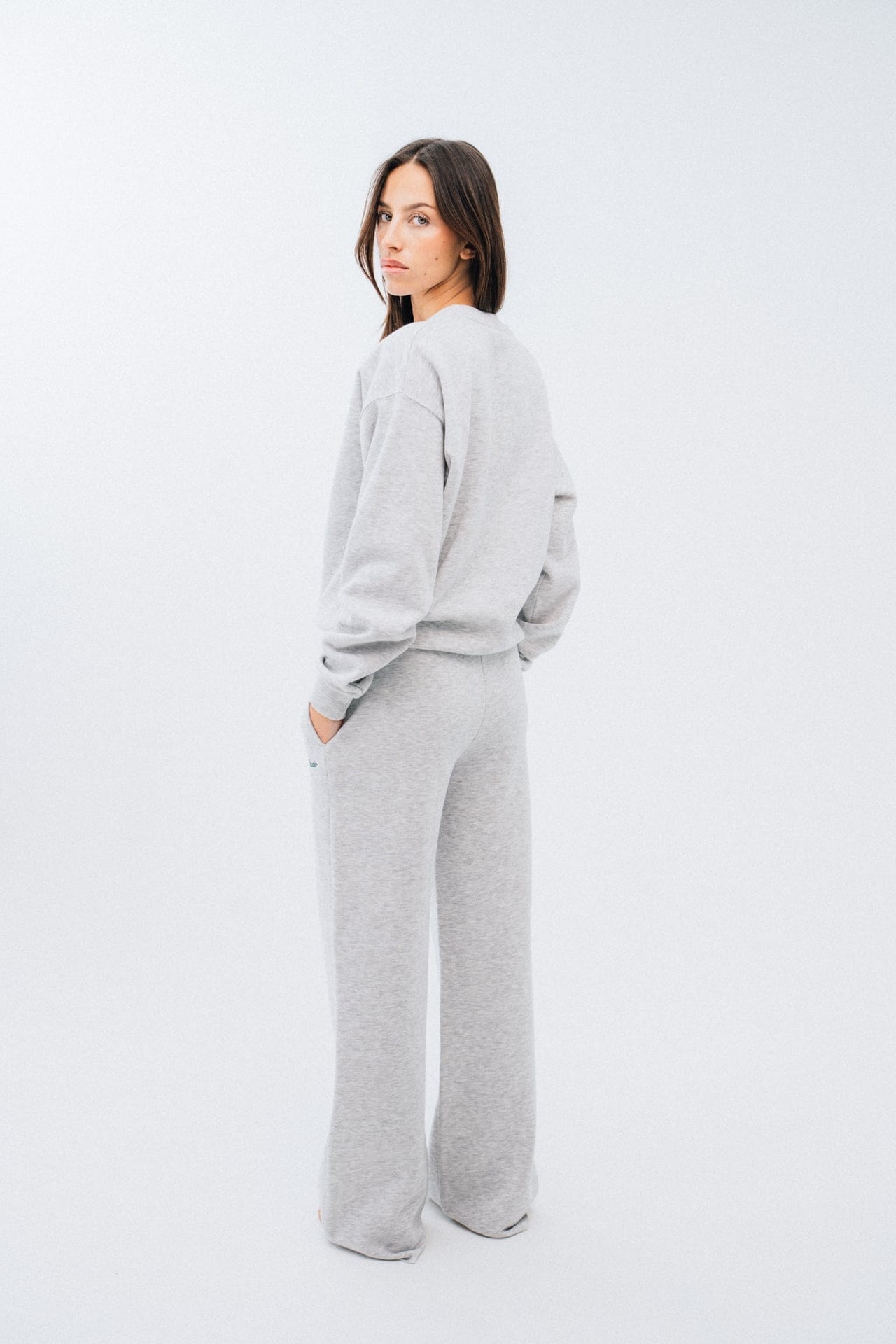 Studio Essential Wide Leg Sweatpant - Grey Melange
