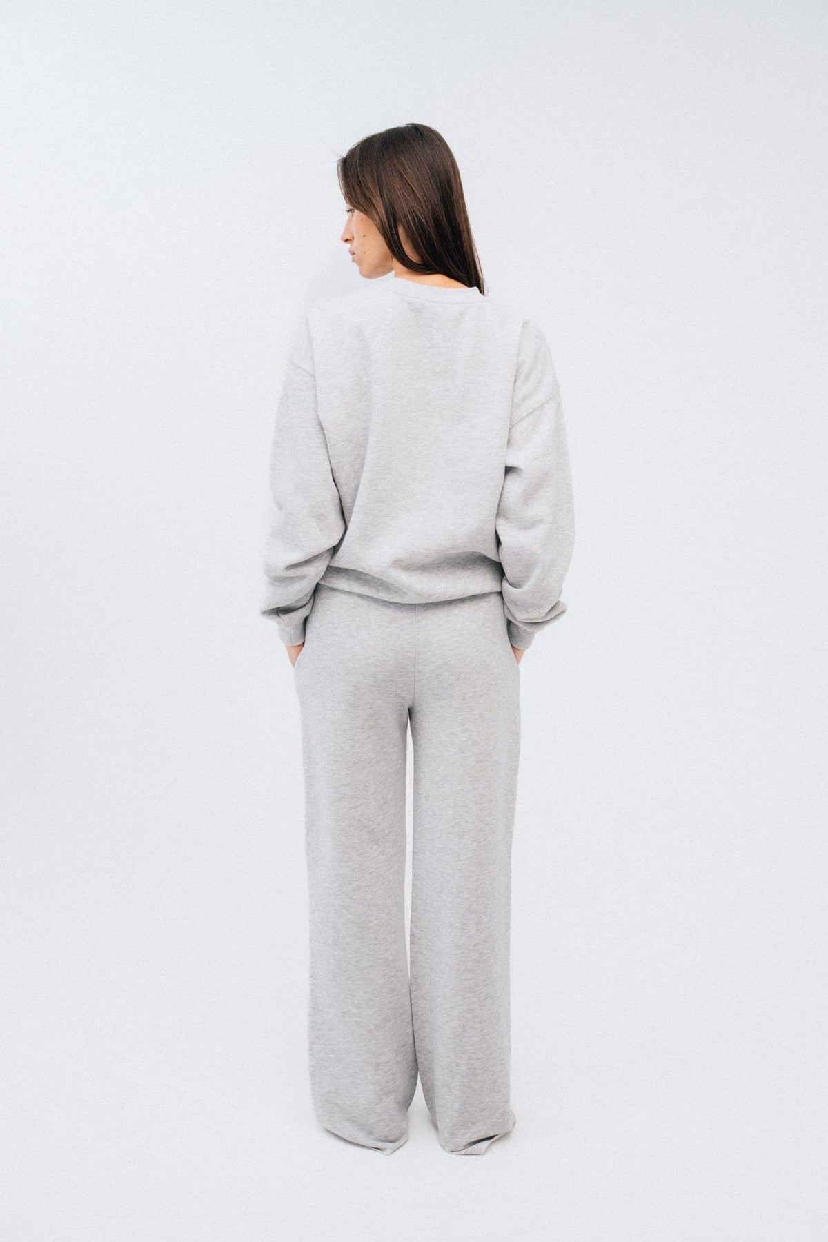 Ivorie Studio Bukse Studio Essential Wide Leg Sweatpant - Grey Melange